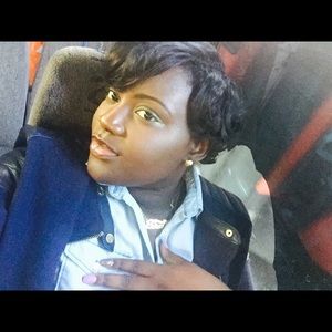 Meet your Posher, Petriece